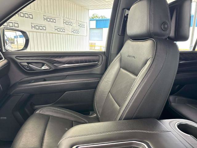 Used 2023 GMC Yukon Denali w/ Denali Reserve Package RWD image 21