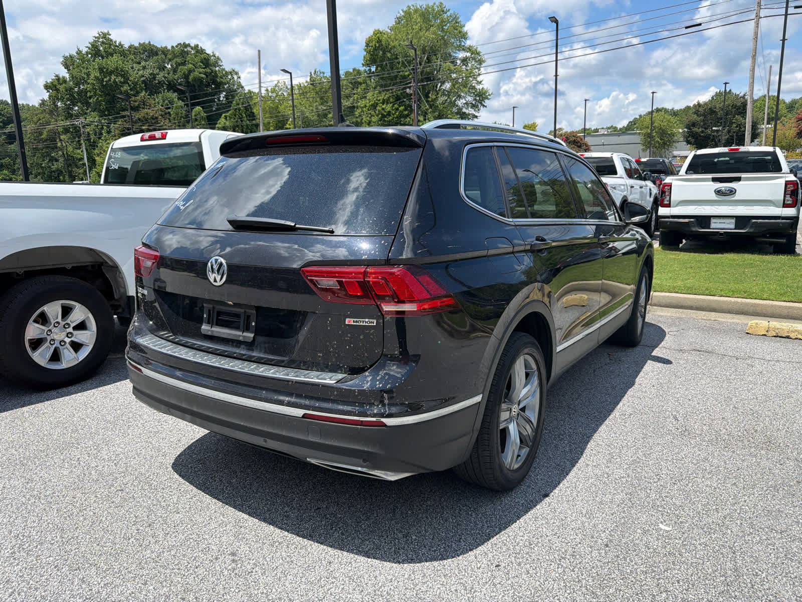 Used 2021 Volkswagen Tiguan SEL AWD/4WD image 4