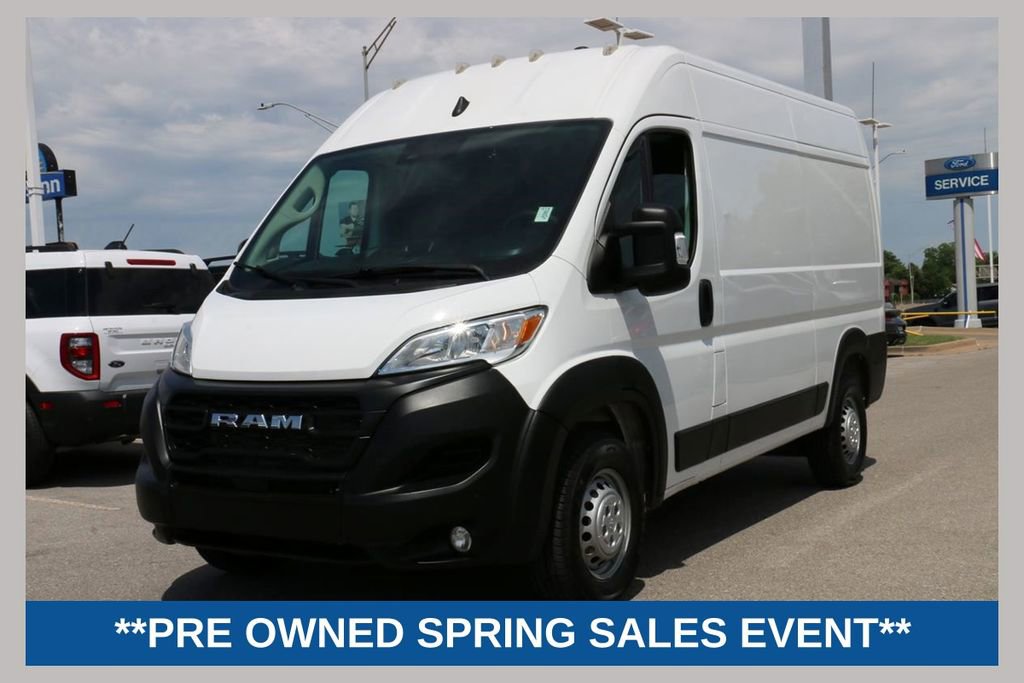 Used 2024 RAM ProMaster 2500 w/ Convenience Group FWD image 1