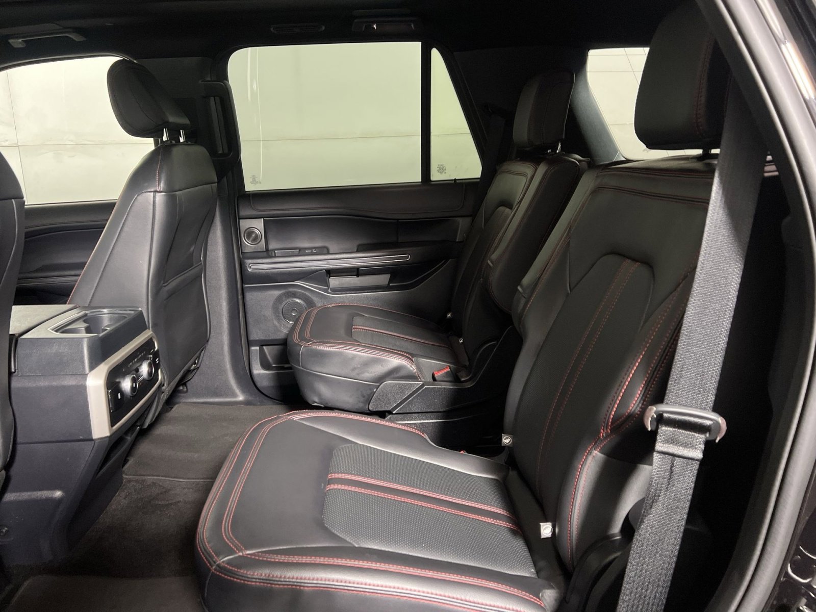 Certified 2022 Ford Expedition Limited image 25