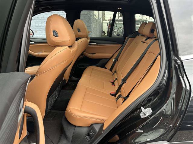 Used 2024 BMW X3 xDrive30i w/ Premium Package w/ZPA AWD/4WD image 11