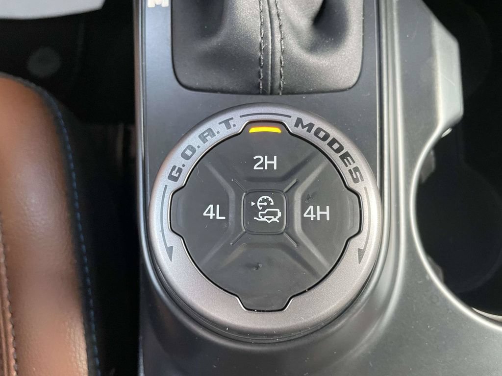 Certified 2024 Ford Bronco Outer Banks AWD/4WD image 24
