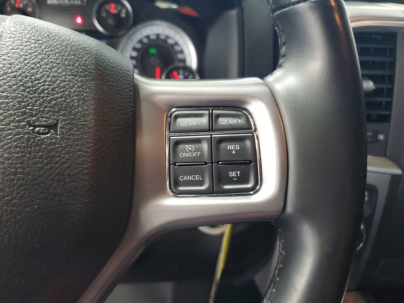 Used 2023 RAM 1500 Warlock AWD/4WD image 18