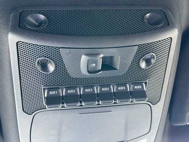 Certified 2019 Ford F150 Raptor w/ Equipment Group 802A Luxury image 34