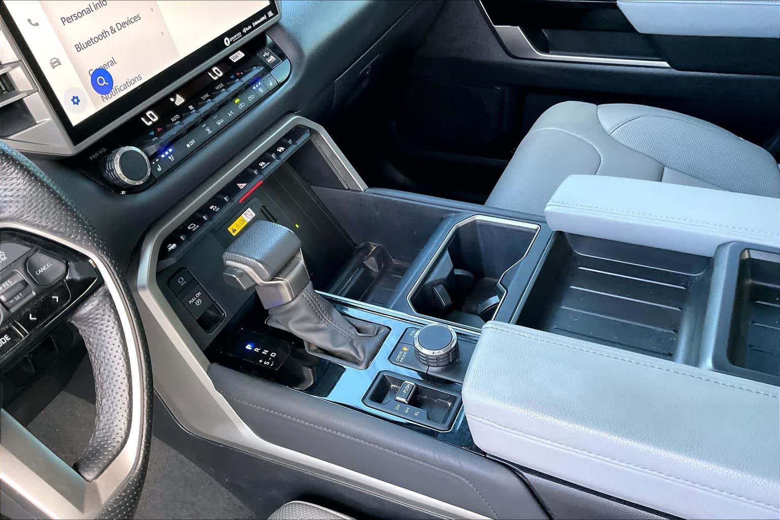 Used 2023 Toyota Tundra Limited AWD/4WD image 16