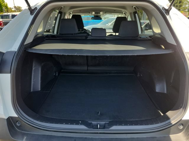 Used 2023 Toyota RAV4 LE FWD image 7