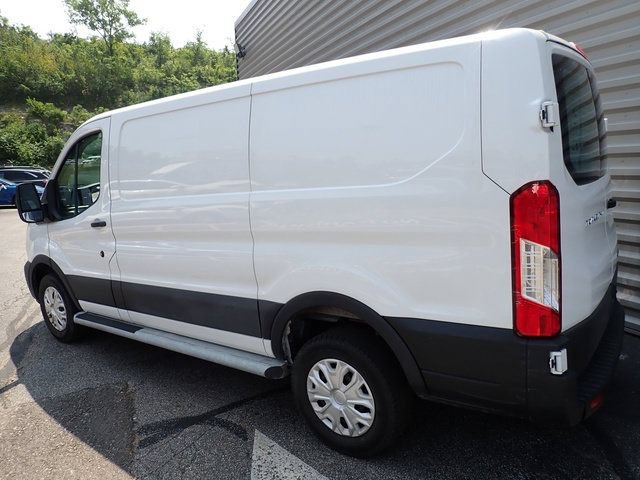 Certified 2025 Ford Transit 250 Low Roof w/ Exterior Upgrade Package RWD image 4