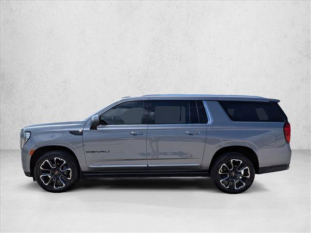 Used 2022 GMC Yukon XL Denali AWD/4WD image 16