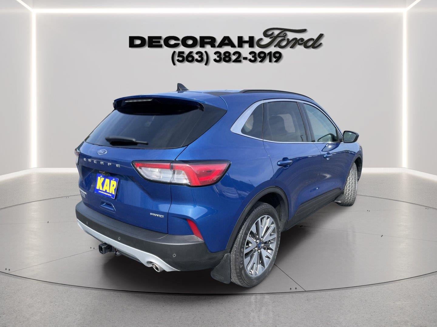 Certified 2022 Ford Escape Titanium w/ Class II Trailer Tow Package AWD/4WD image 7