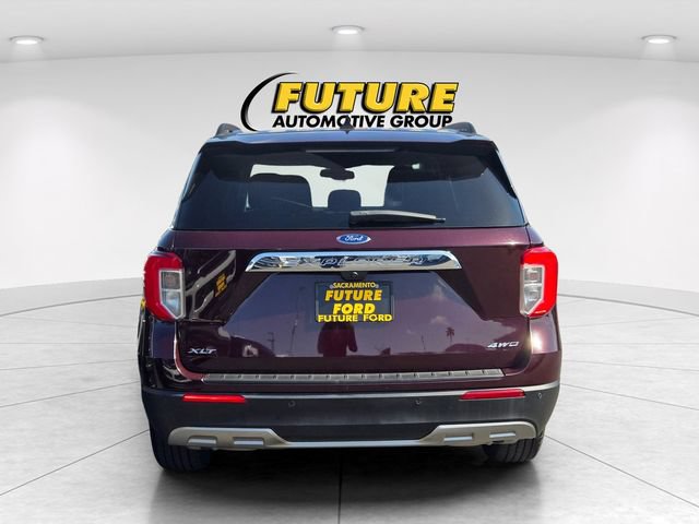 Certified 2023 Ford Explorer XLT w/ Equipment Group 202A AWD/4WD image 5
