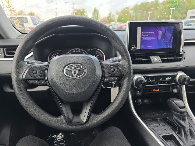 Used 2024 Toyota RAV4 LE AWD/4WD image 23