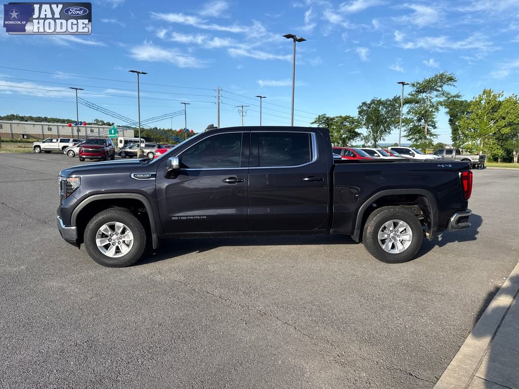 Used 2025 GMC Sierra 1500 SLE AWD/4WD image 3