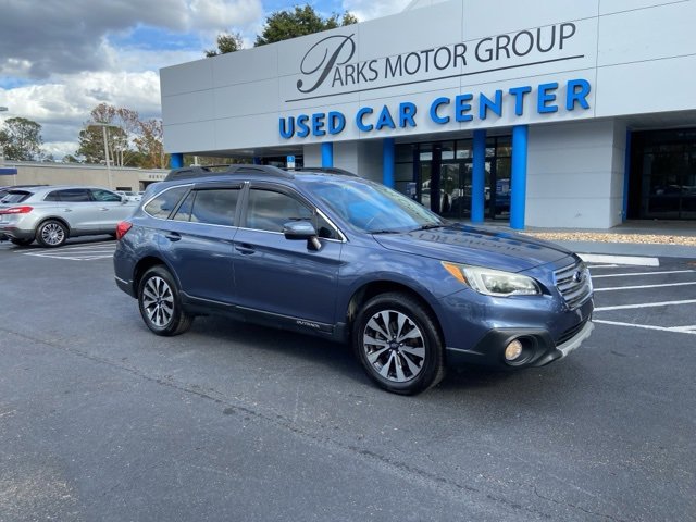 Used 2017 Subaru Outback 2.5i Limited image 2