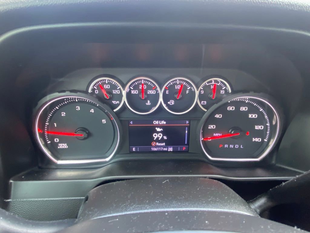 Used 2022 Chevrolet Silverado 2500 LT w/ Convenience Package image 14