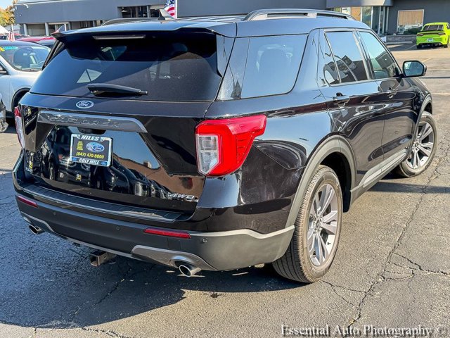 Certified 2022 Ford Explorer XLT w/ Equipment Group 202A AWD/4WD image 10