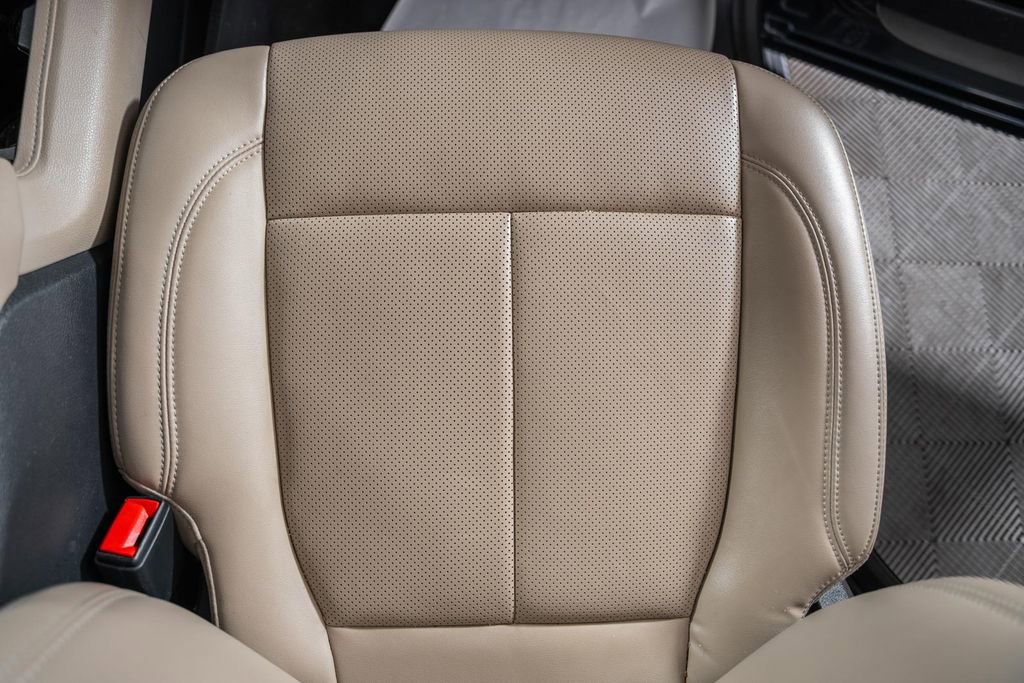 Certified 2023 Ford Expedition Max XLT image 37