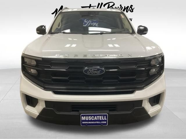 Certified 2025 Ford Expedition Active AWD/4WD image 2