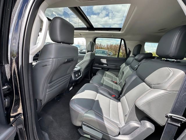 Certified 2025 Ford Expedition Max Active AWD/4WD image 17