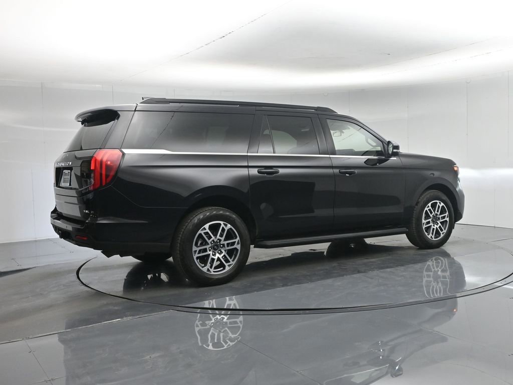 Certified 2025 Ford Expedition Max Active image 11