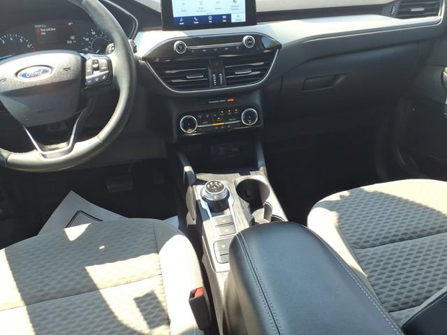 Certified 2022 Ford Escape SE w/ Convenience Package AWD/4WD image 10