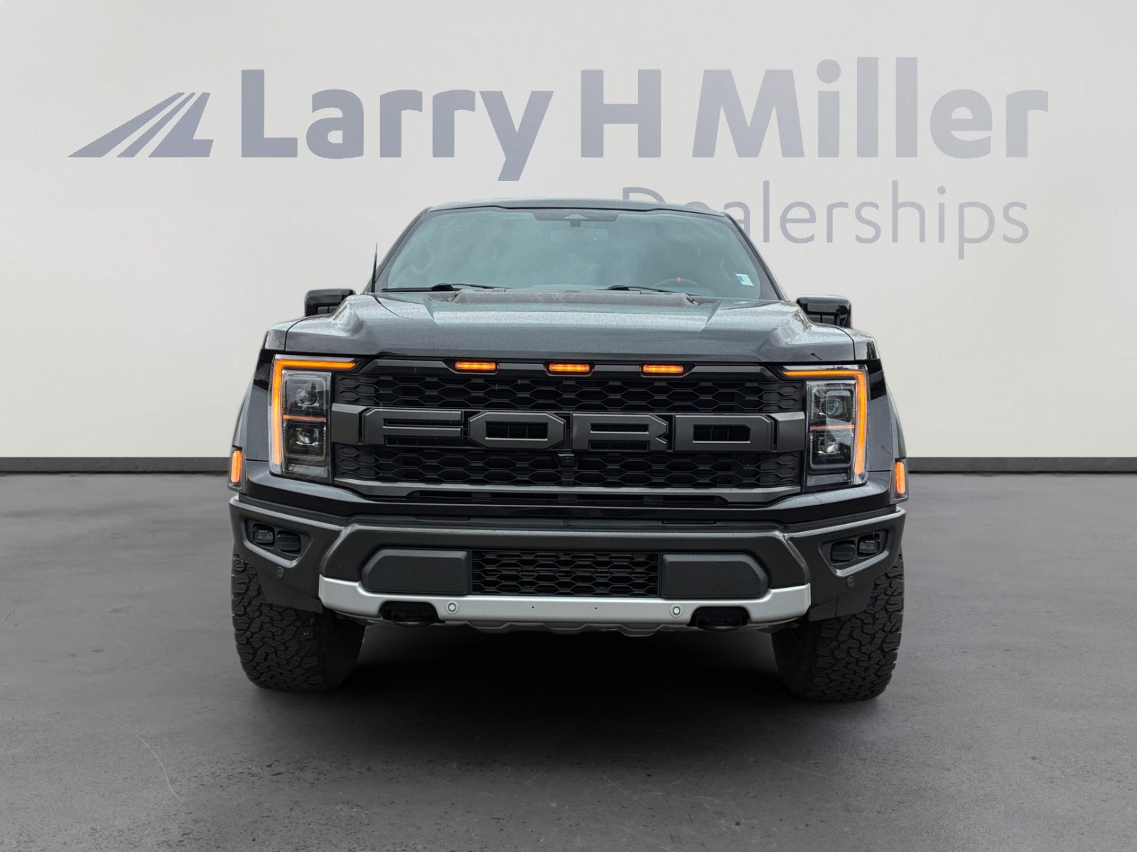 Certified 2023 Ford F150 Raptor w/ Raptor Carbon Fiber Package AWD/4WD image 8