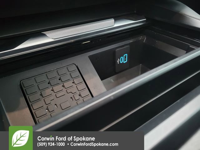 Certified 2025 Ford F450 Platinum AWD/4WD image 37