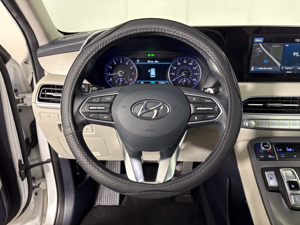 Used 2020 Hyundai Palisade SEL FWD image 17