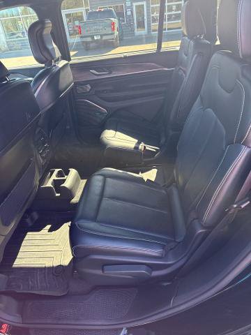 Used 2021 Jeep Grand Cherokee L Overland w/ Luxury Tech Group IV AWD/4WD image 10