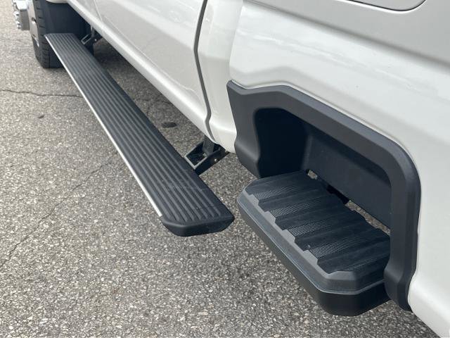 Certified 2024 Ford F450 Platinum w/ FX4 Off-Road Package image 20