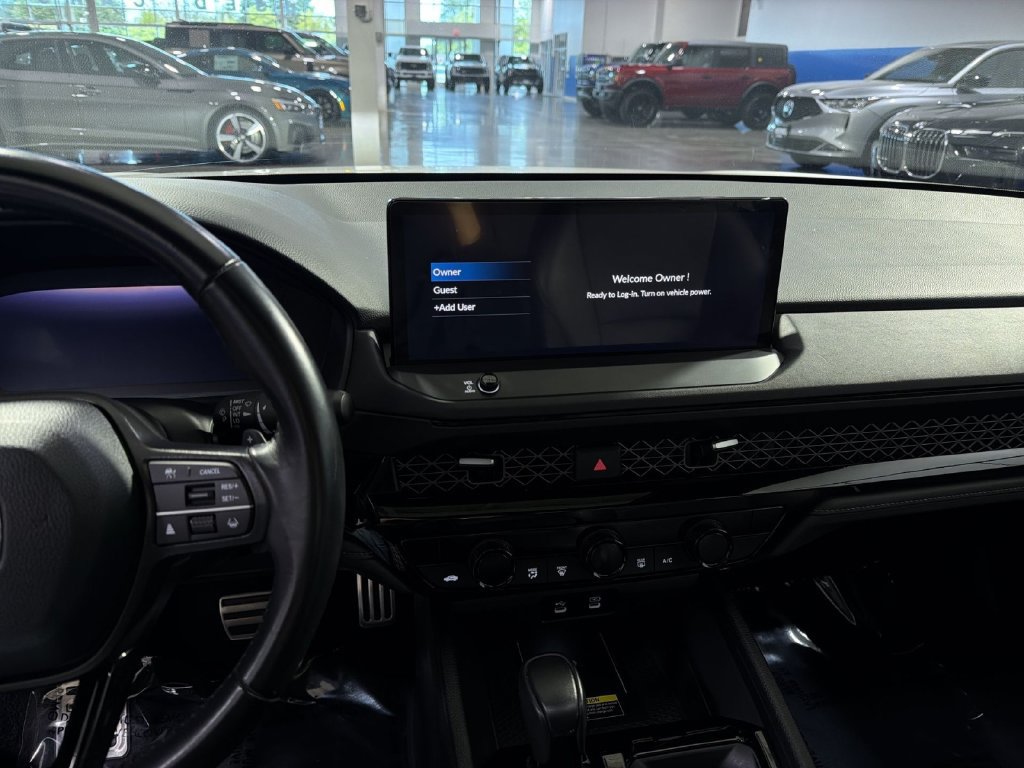 Used 2025 Honda Accord Sport image 15
