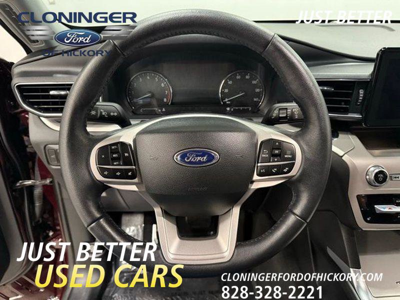 Certified 2022 Ford Explorer XLT w/ Equipment Group 202A image 22