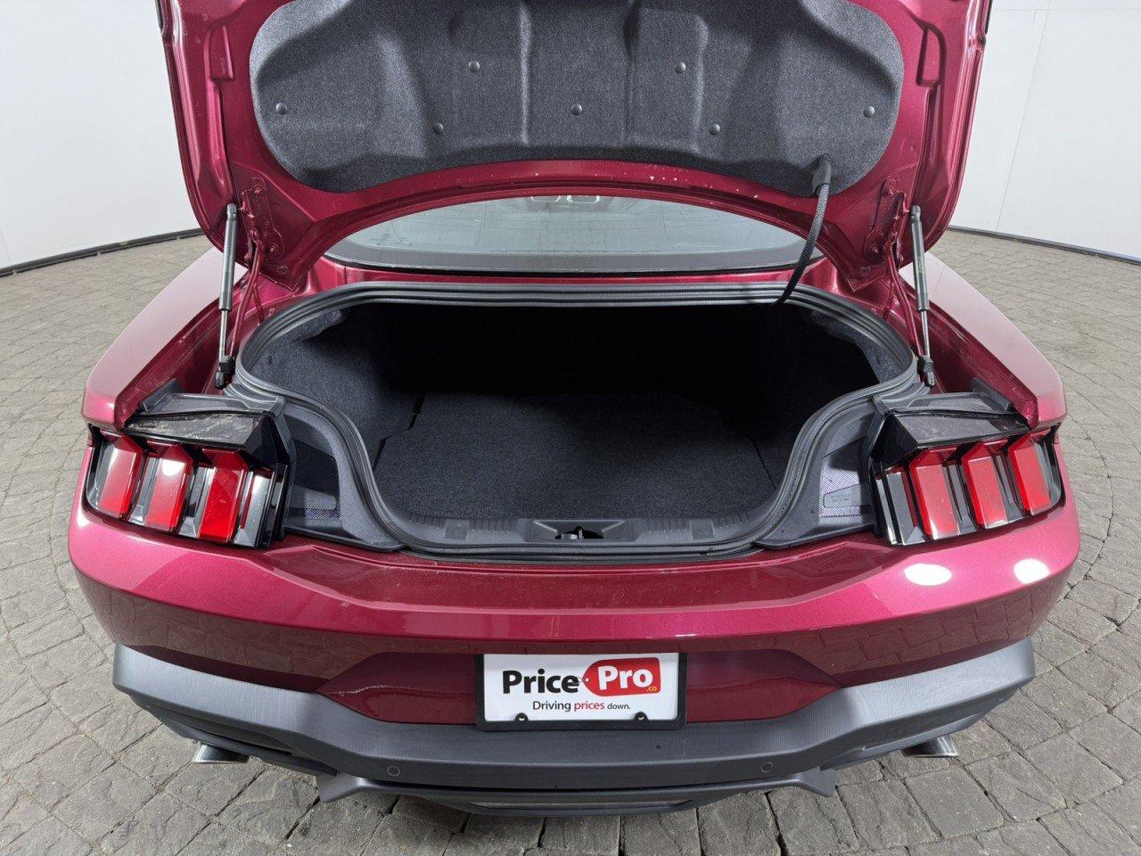 Certified 2025 Ford Mustang Premium RWD image 7