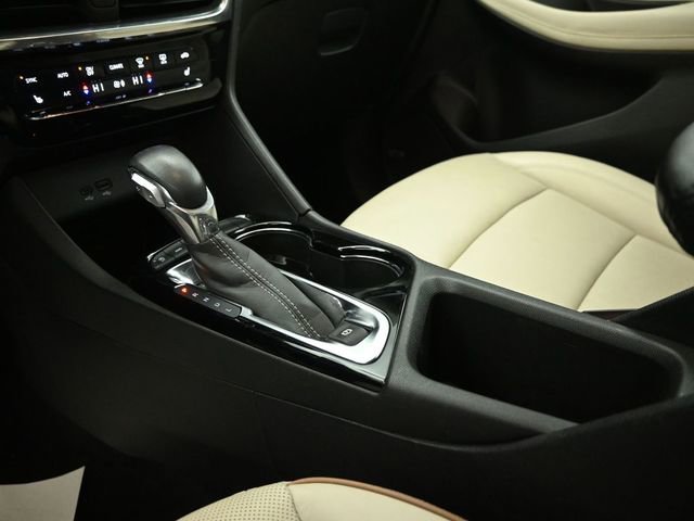 Used 2024 Buick Encore GX Avenir w/ Avenir Convenience Package AWD/4WD image 14