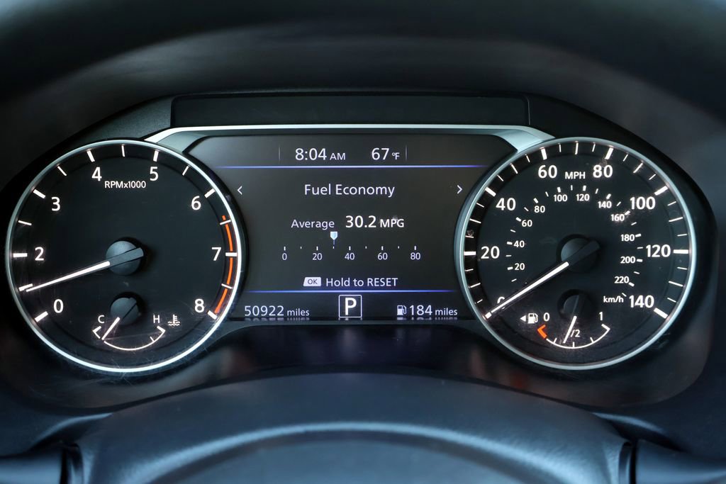 Used 2023 Nissan Altima 2.5 SV FWD image 32