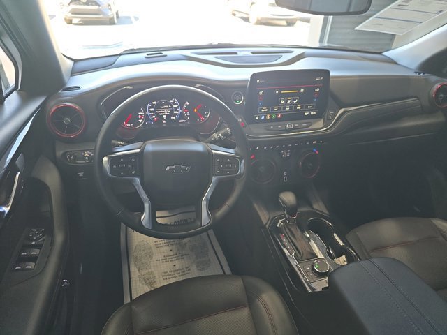 Used 2025 Chevrolet Blazer RS image 12