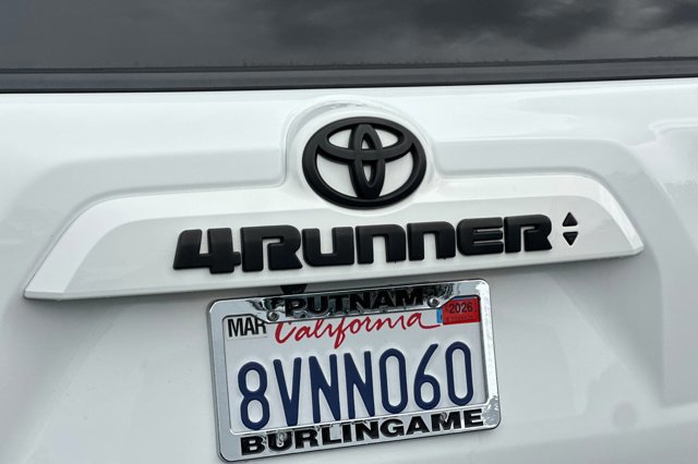 Used 2021 Toyota 4Runner SR5 Premium image 36