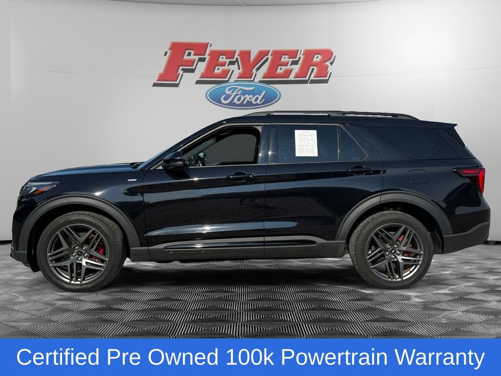 Certified 2025 Ford Explorer ST-Line w/ ST-Line Street Pack AWD/4WD image 2