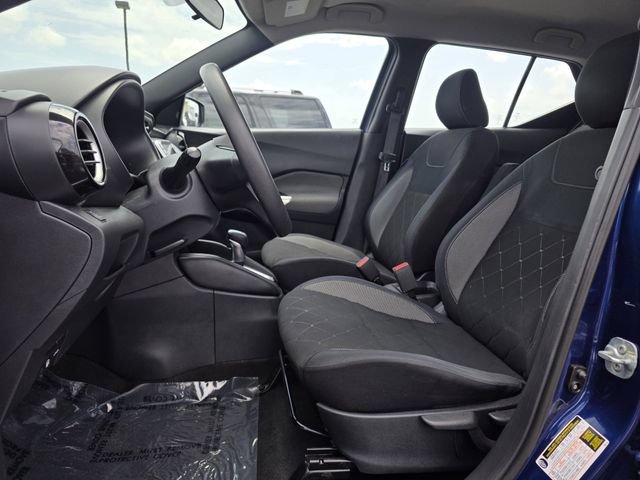 Used 2018 Nissan Kicks SV FWD image 12