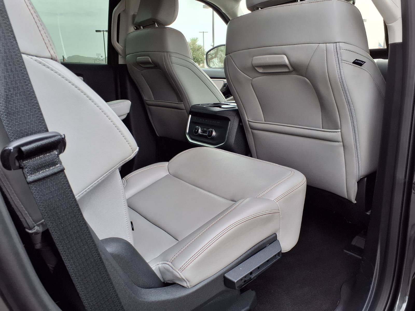 Certified 2025 Ford Expedition Active AWD/4WD image 13
