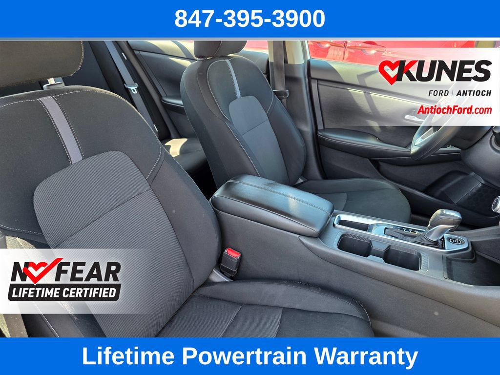 Used 2024 Nissan Sentra SV FWD image 30