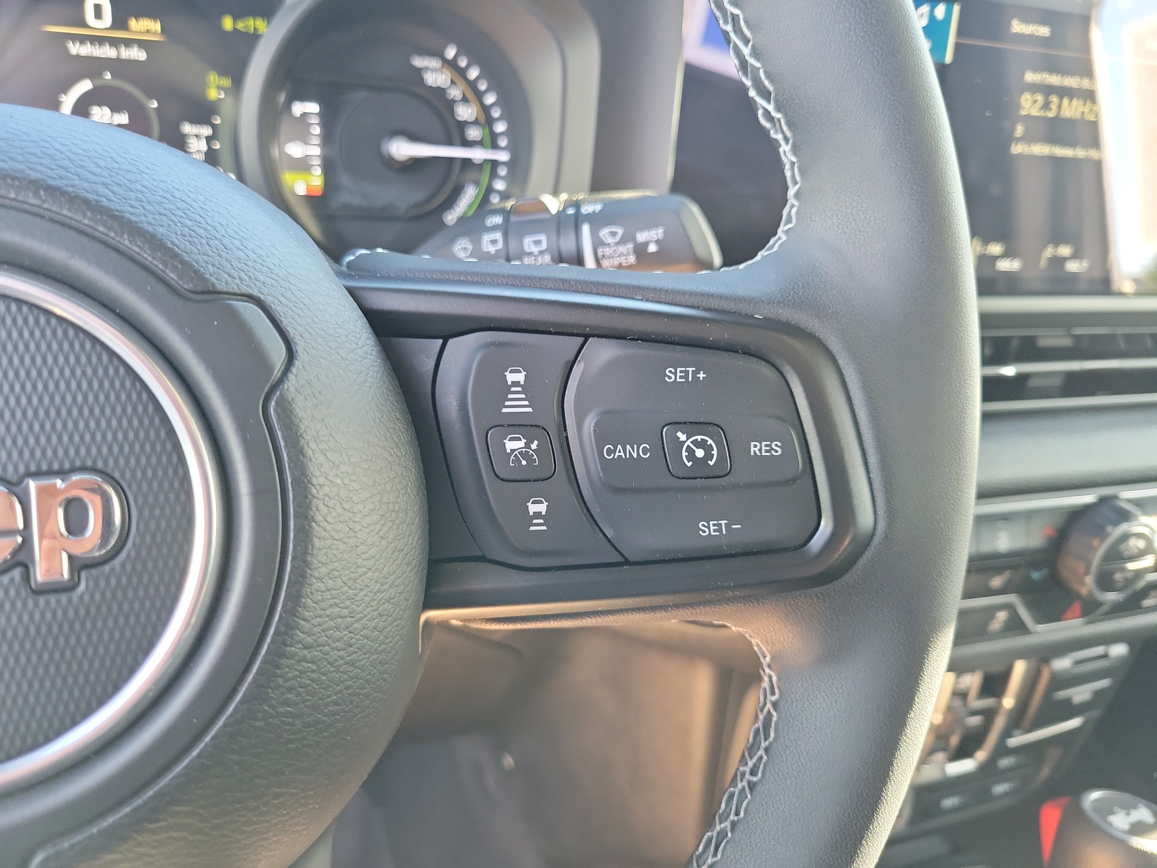 Used 2025 Jeep Wrangler Unlimited Sport S 4xe AWD/4WD image 7