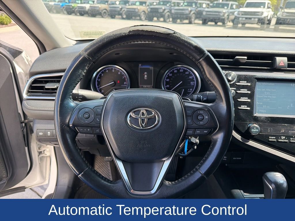 Used 2018 Toyota Camry SE image 18