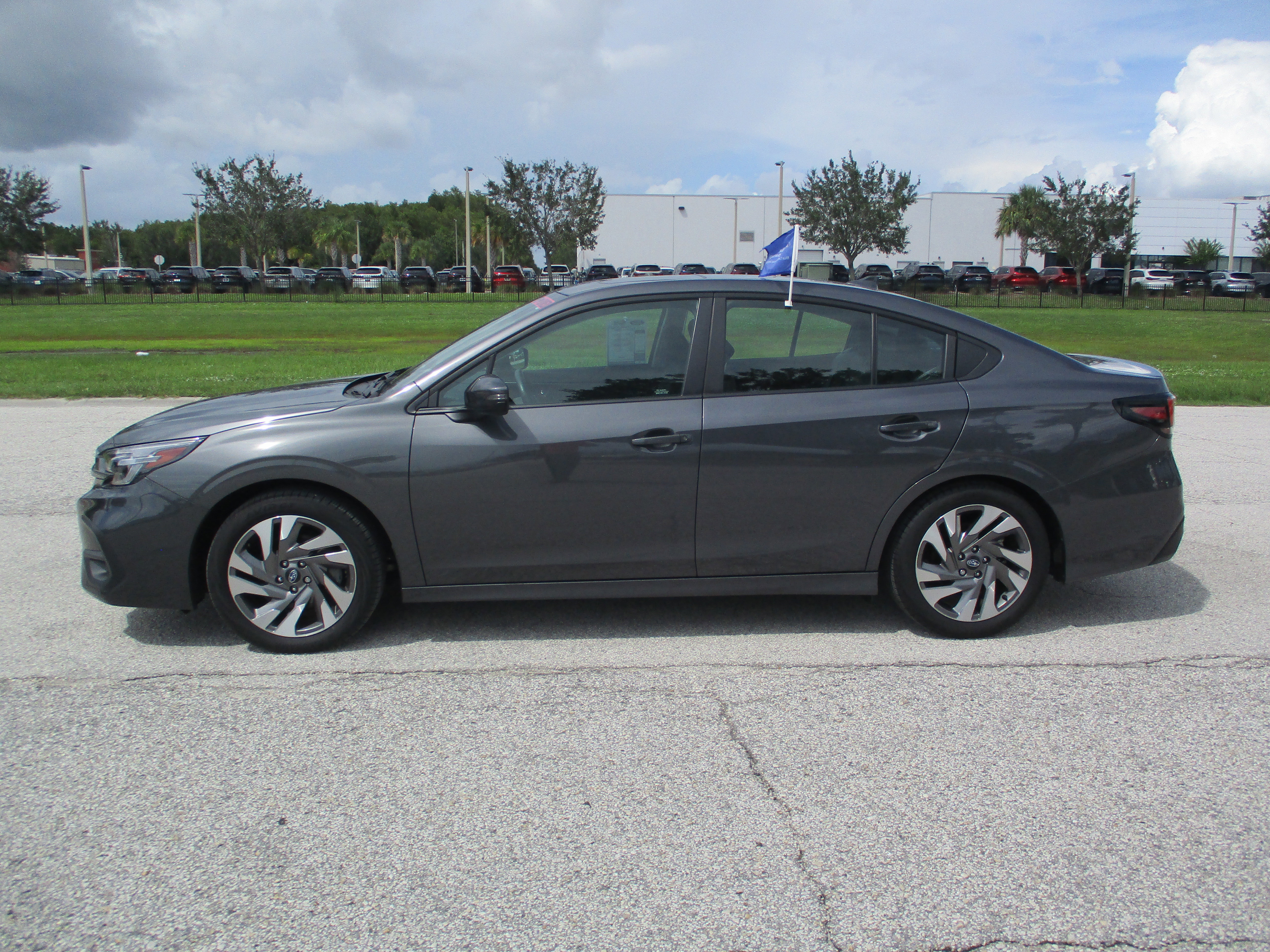Used 2024 Subaru Legacy Limited image 2