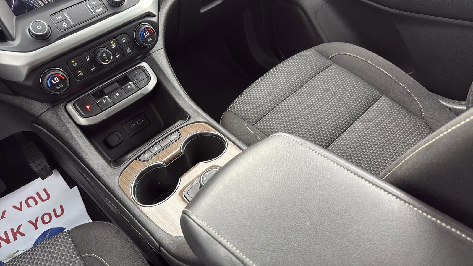 Used 2023 GMC Acadia SLE image 20