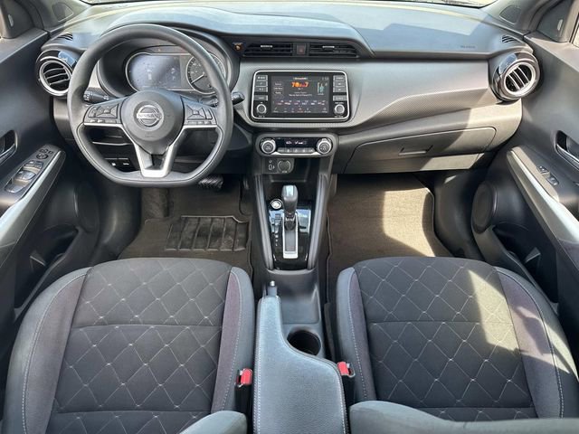 Used 2020 Nissan Kicks SV image 16