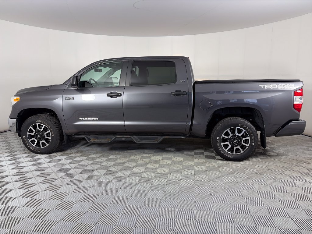Used 2017 Toyota Tundra SR5 w/ TRD Off Road Package AWD/4WD image 4