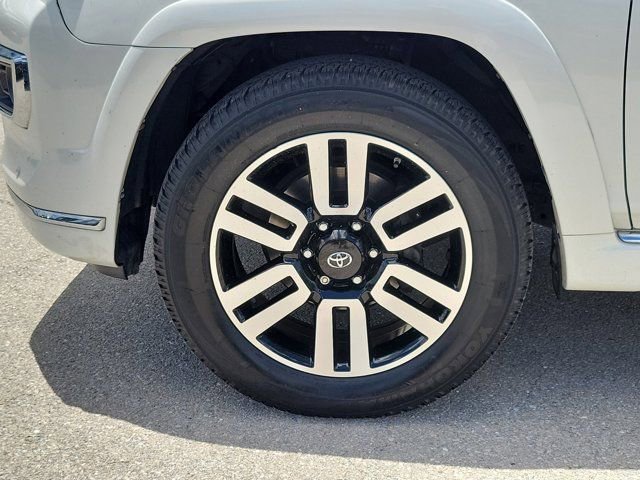 Used 2018 Toyota 4Runner Limited RWD image 8