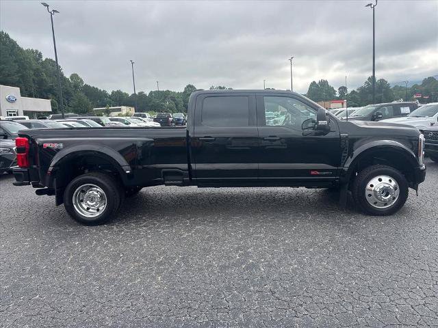 Certified 2025 Ford F450 Platinum w/ FX4 Off-Road Package AWD/4WD image 9