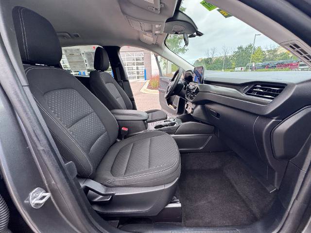 Certified 2025 Ford Escape Active AWD/4WD image 27