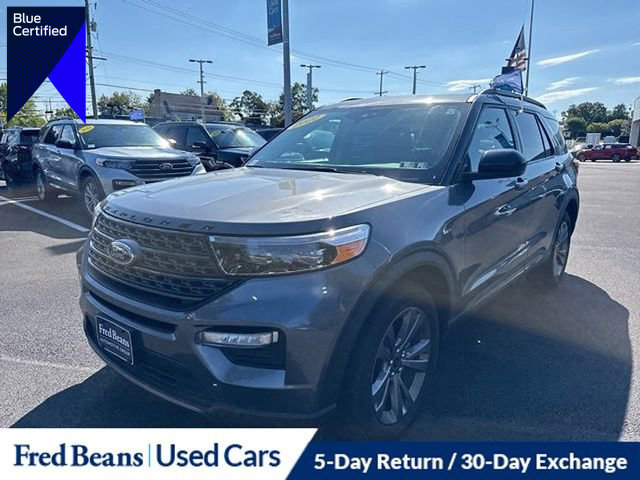 Certified 2022 Ford Explorer XLT w/ Equipment Group 202A